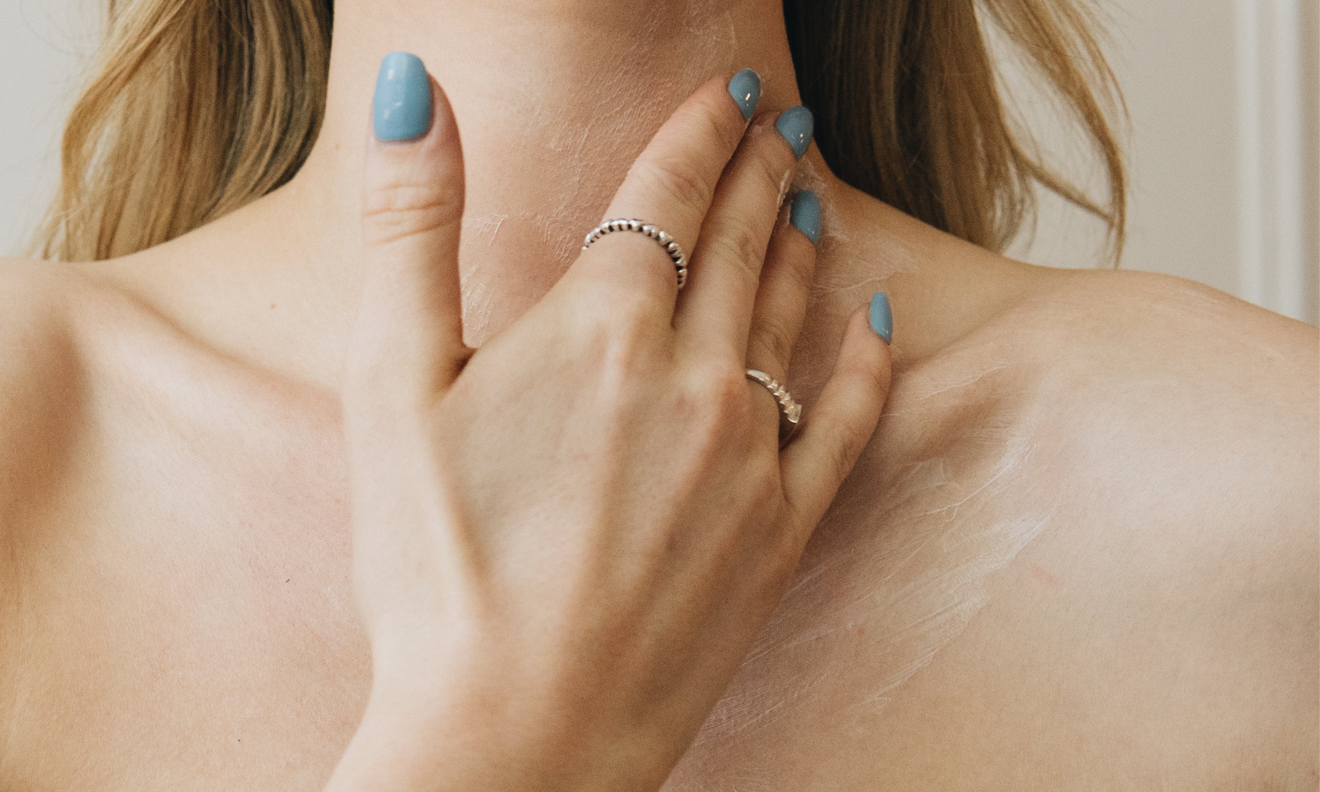 4 Mistakes That Age Your Skin