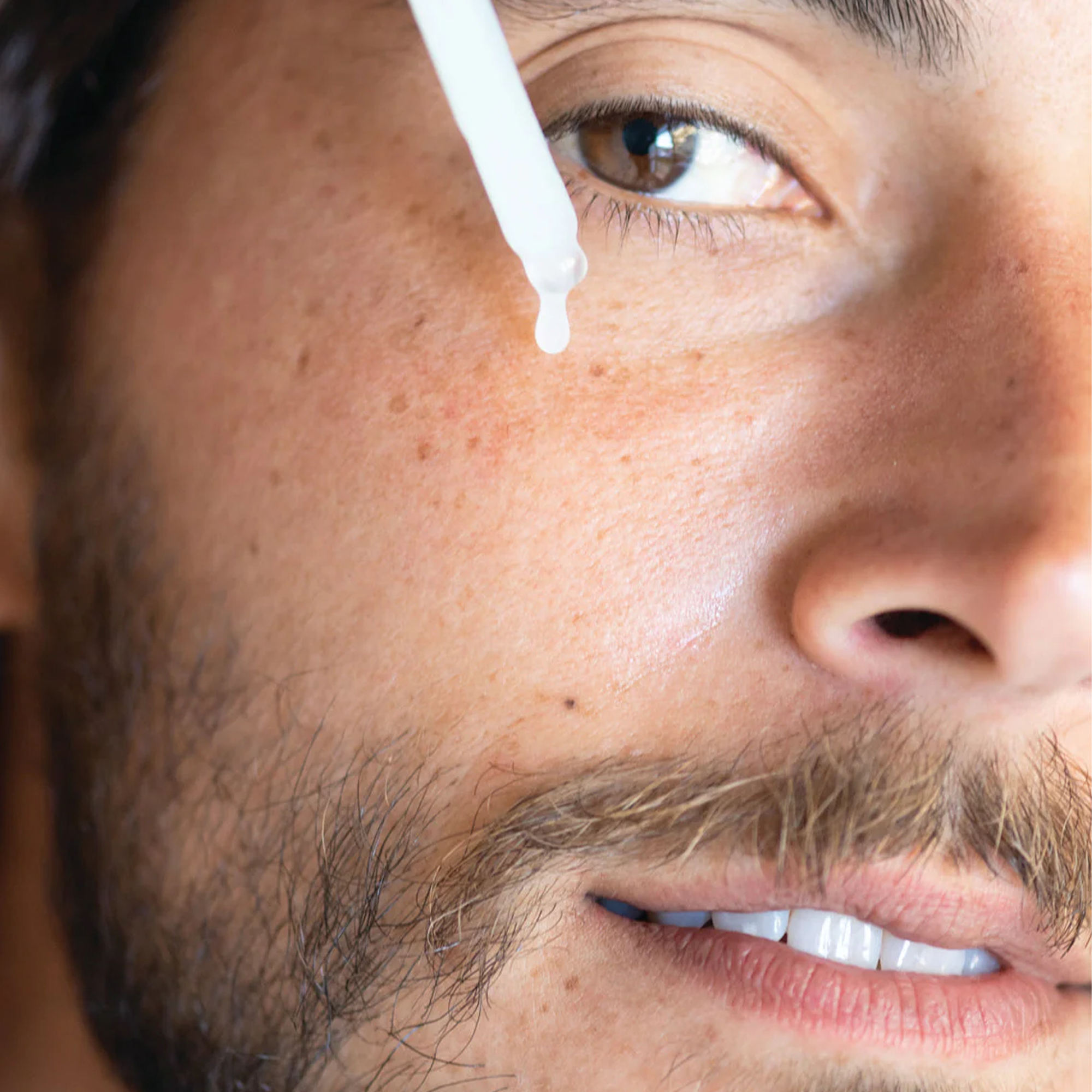 White Tea Phyto-Retinol Elixir