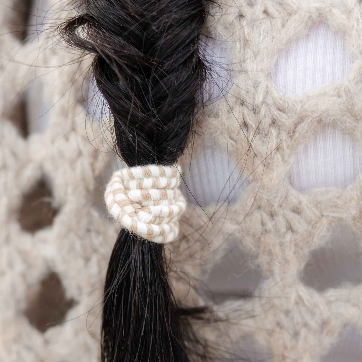 Flat hair tie bracelet chevron weave no damage cuticle protection
#color_wanderlust