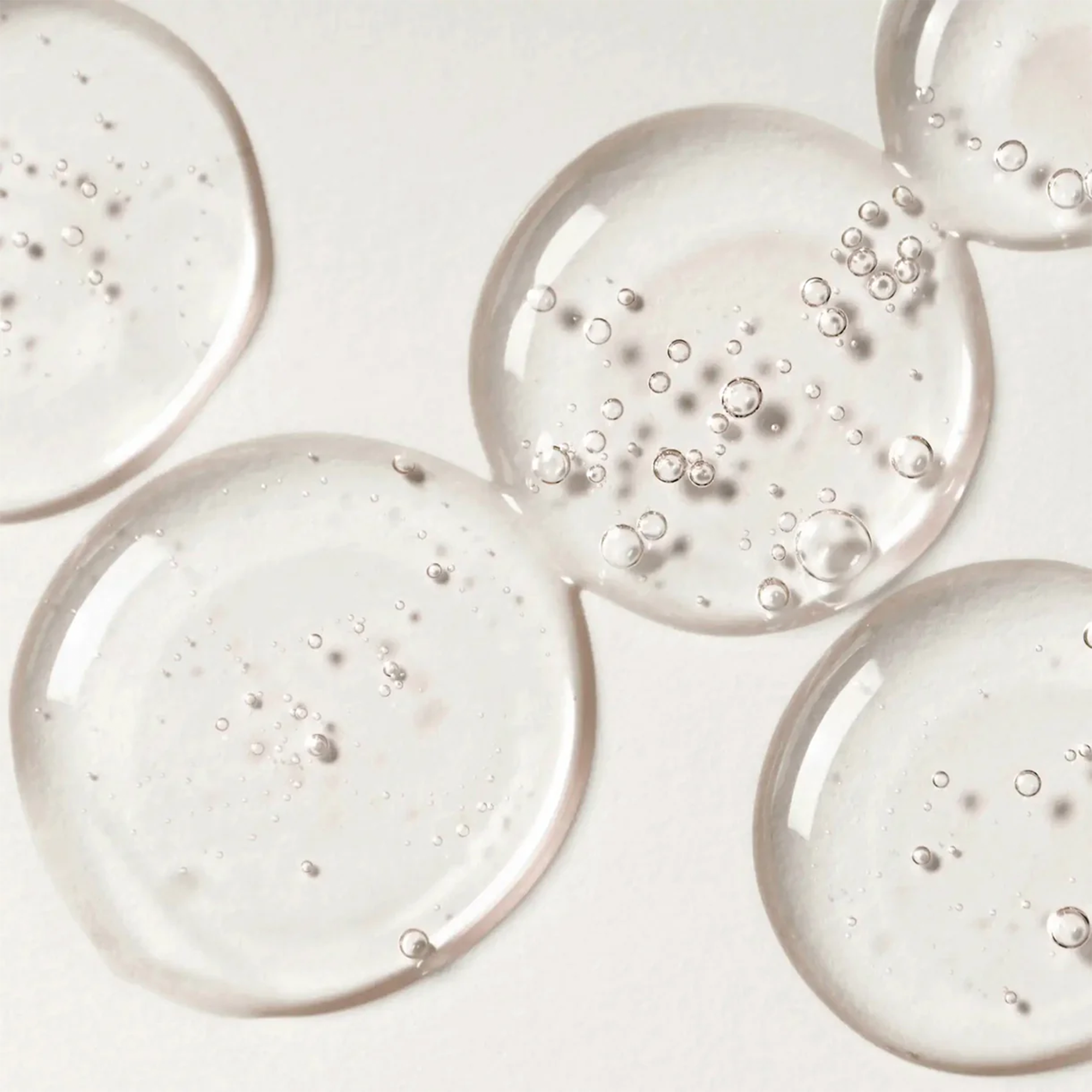 Hyaluronic Glow Ornament