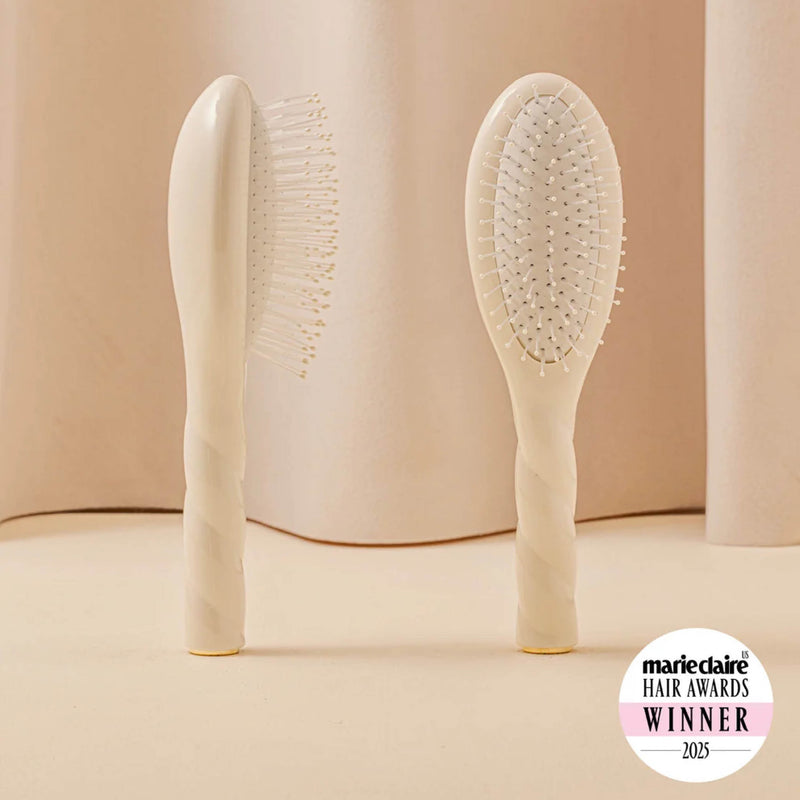 NO4 La petite brosse démêlante et massante