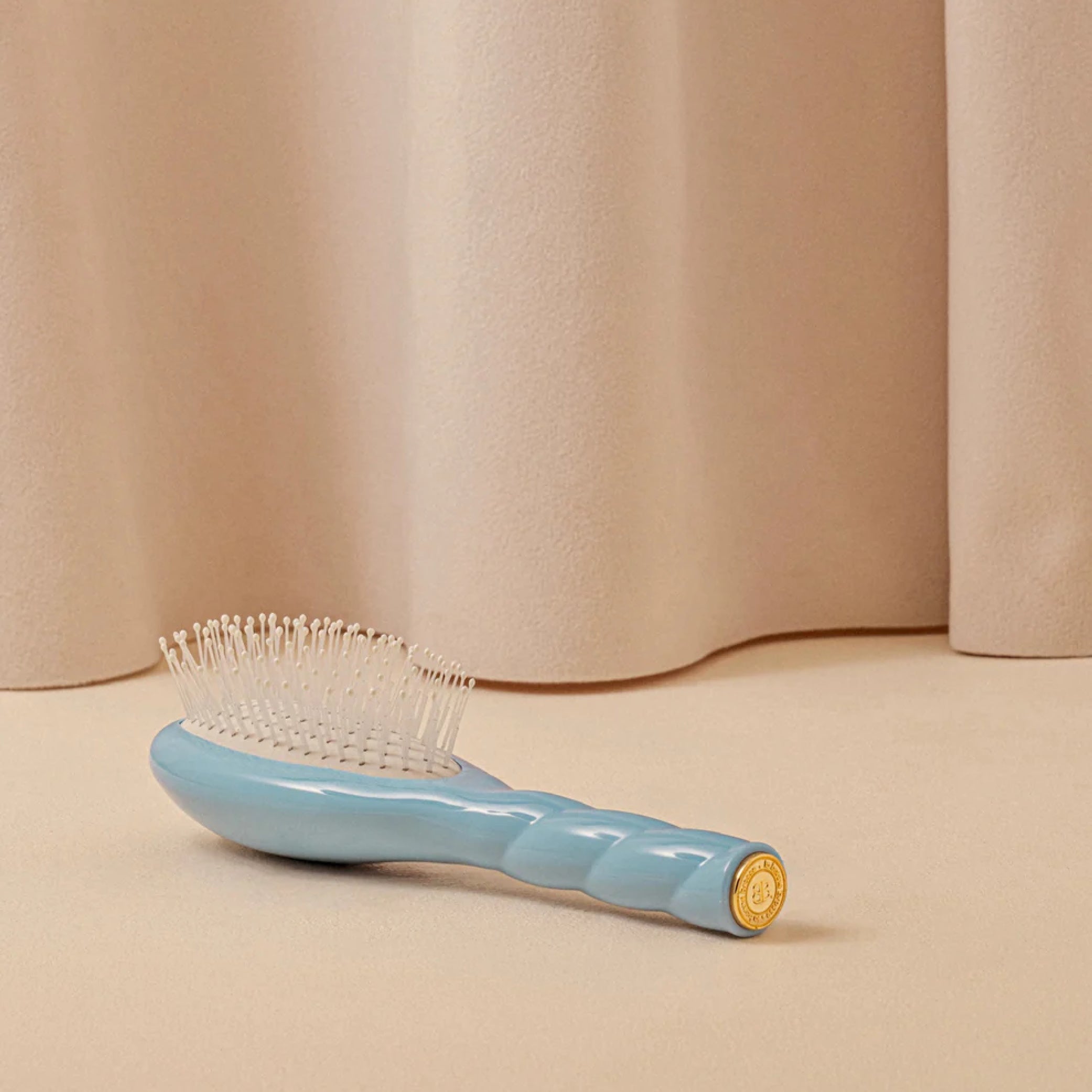 N07 The Stimulating & Detangling Hair Brush - Small
