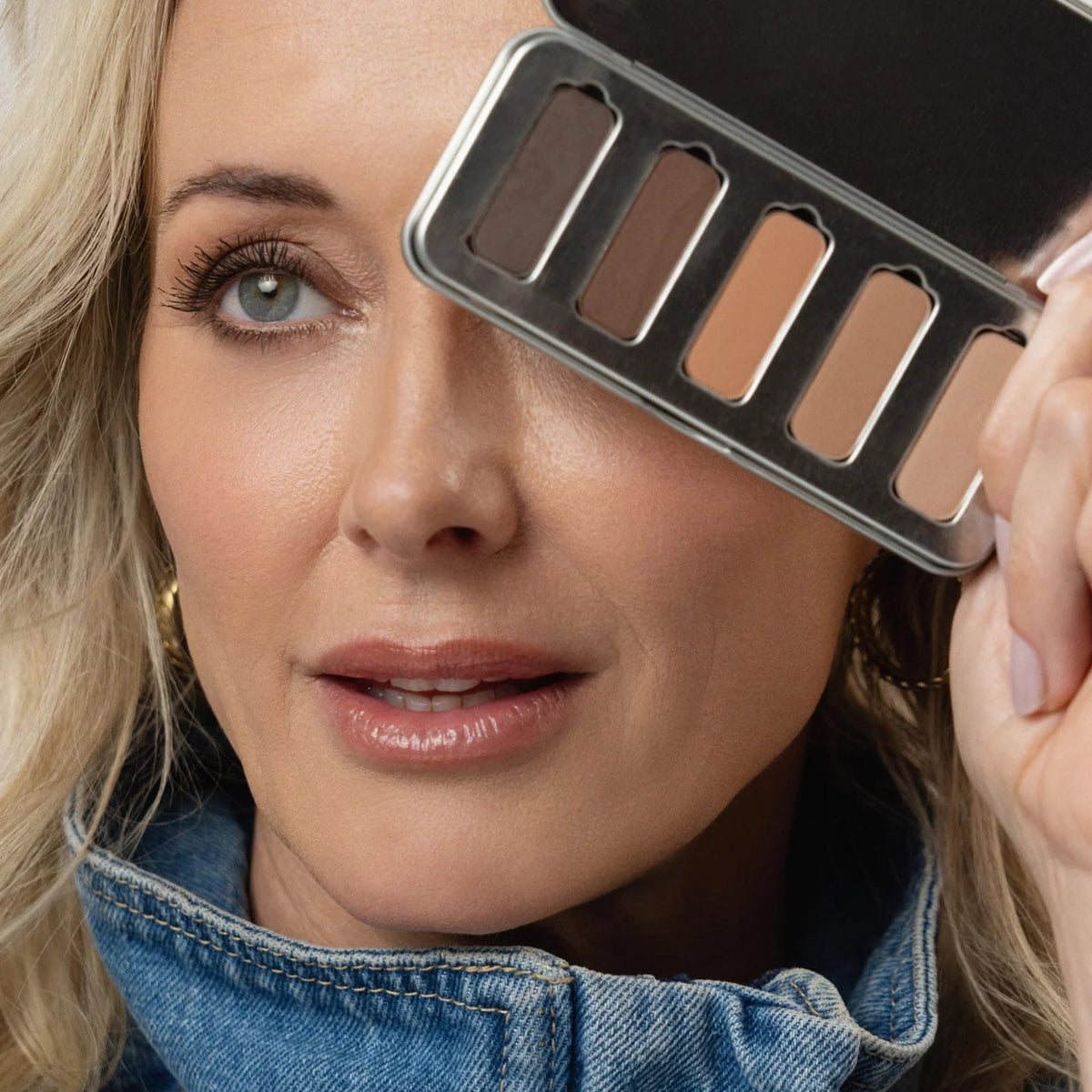ere-perez-chamomile-eye-palette-1