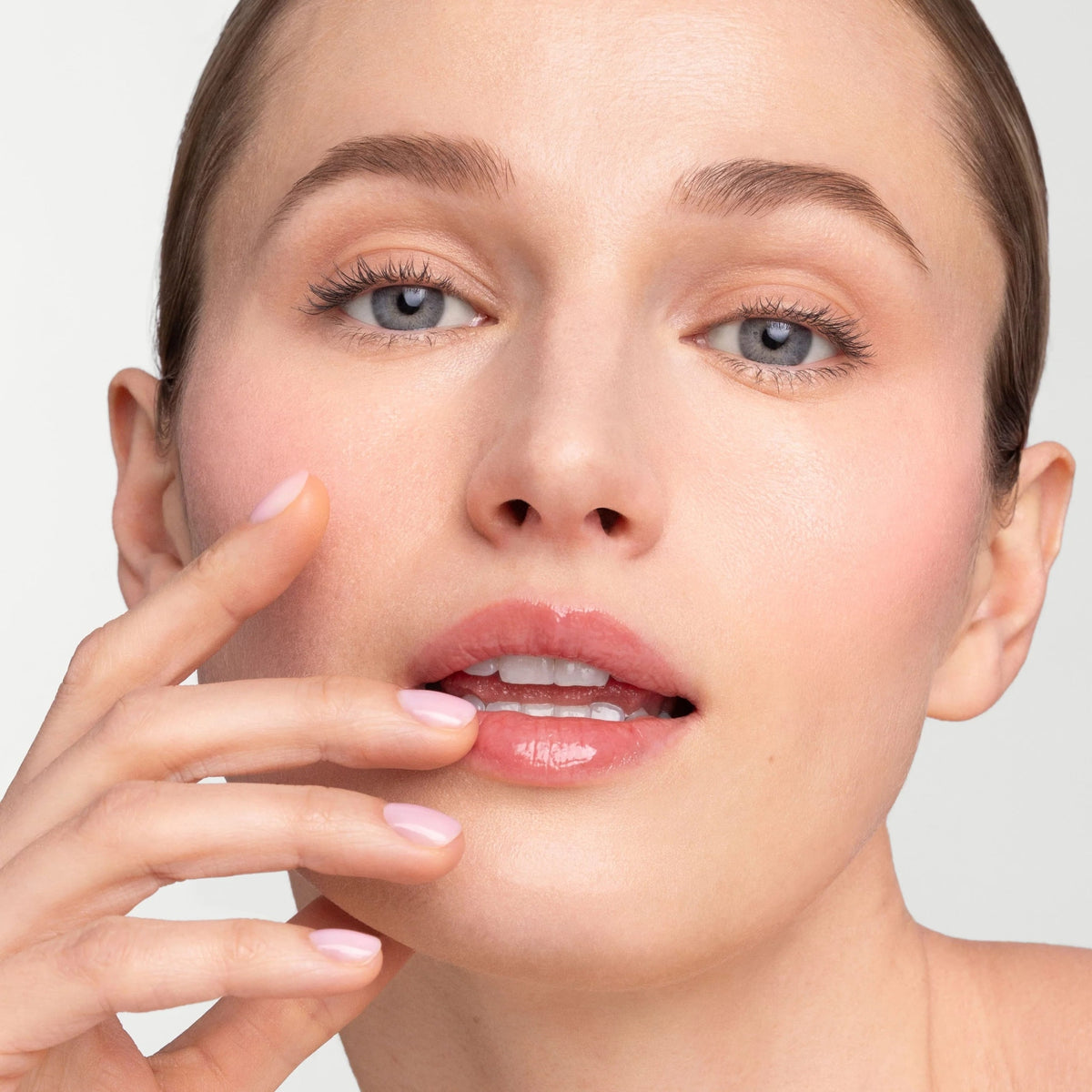 jane-iredale-just-kissed-ph-lip-oil-14