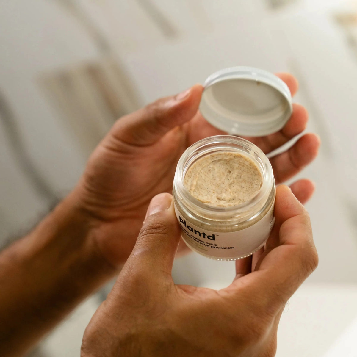 plantd-enzyme-cleansing-scrub-1