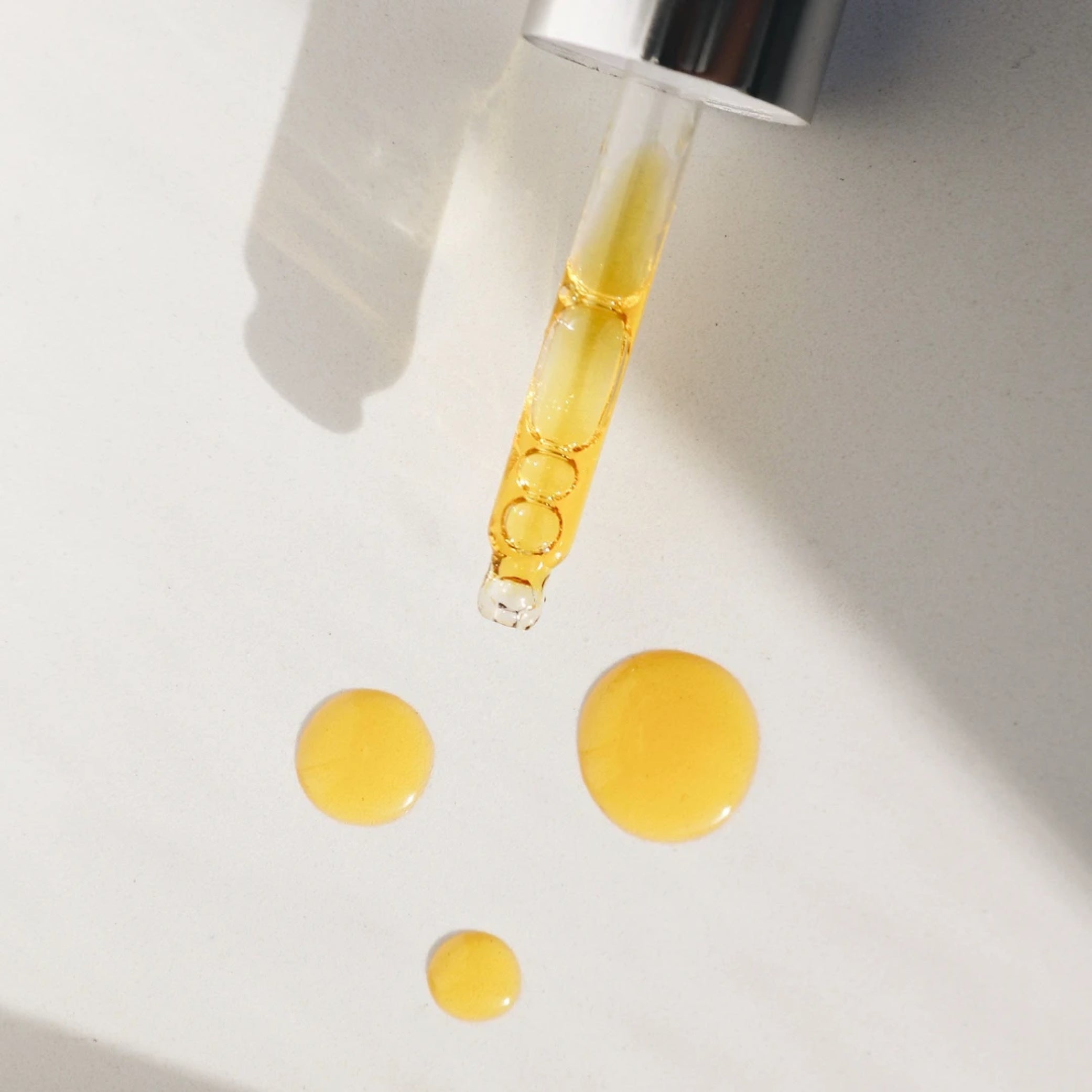 Brightening Berry Vitamin C Facial Oil