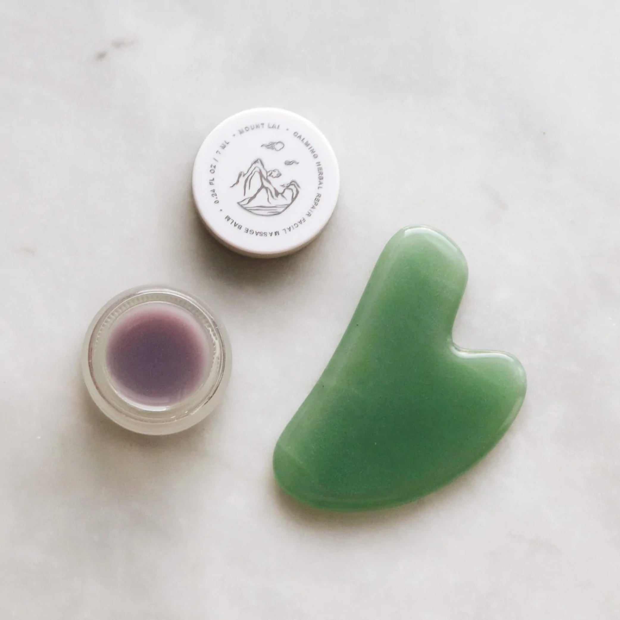 L'ensemble revitalisant essentiel - Gua Sha jade
