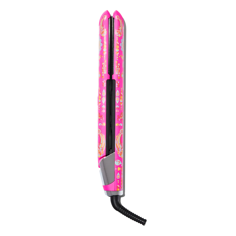 The Illuminati Flat Iron Boutique Skin Envie