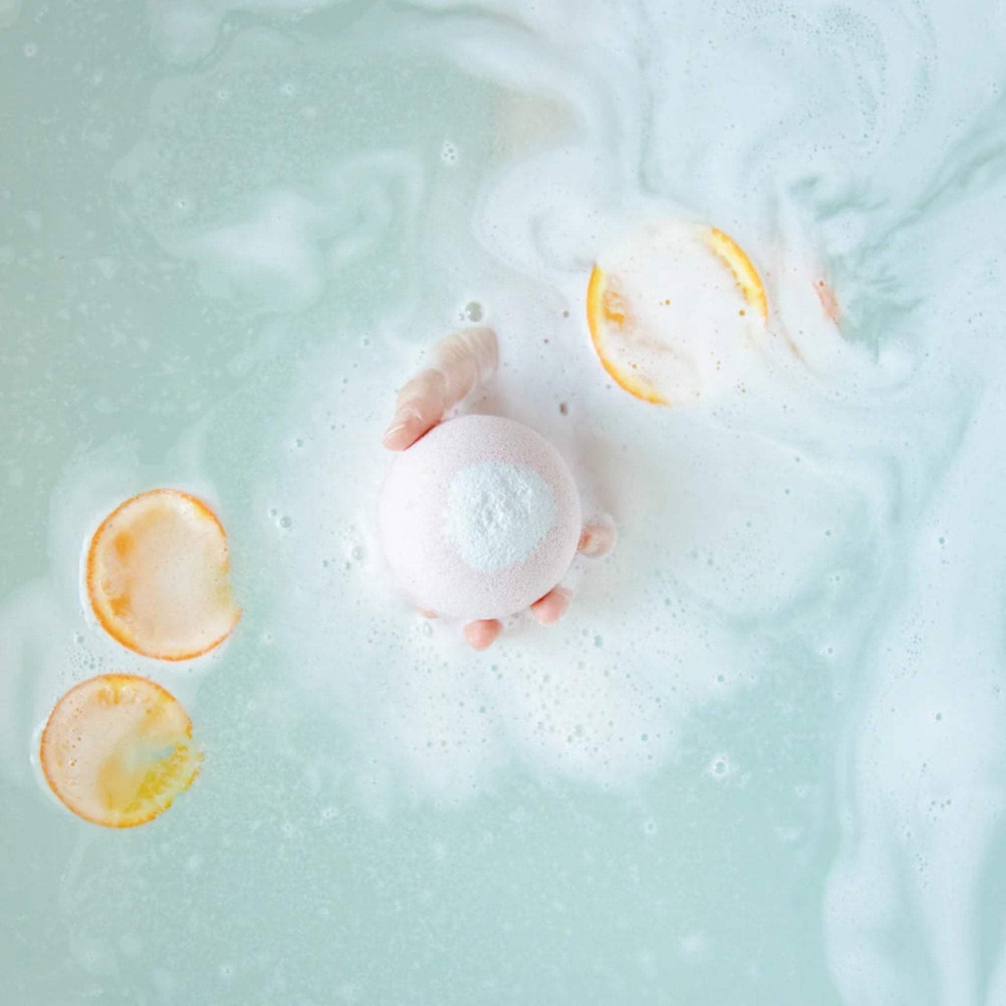 Pomelo Grove Bath Bomb