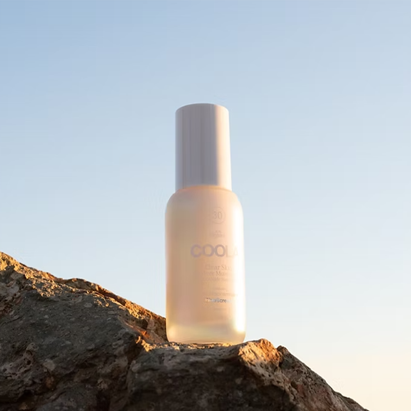 Peau claire Écran solaire à l'oxyde de zinc Hydratant sans huile FPS 30