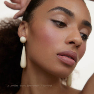 La Lumière Liquid Eyeshadow