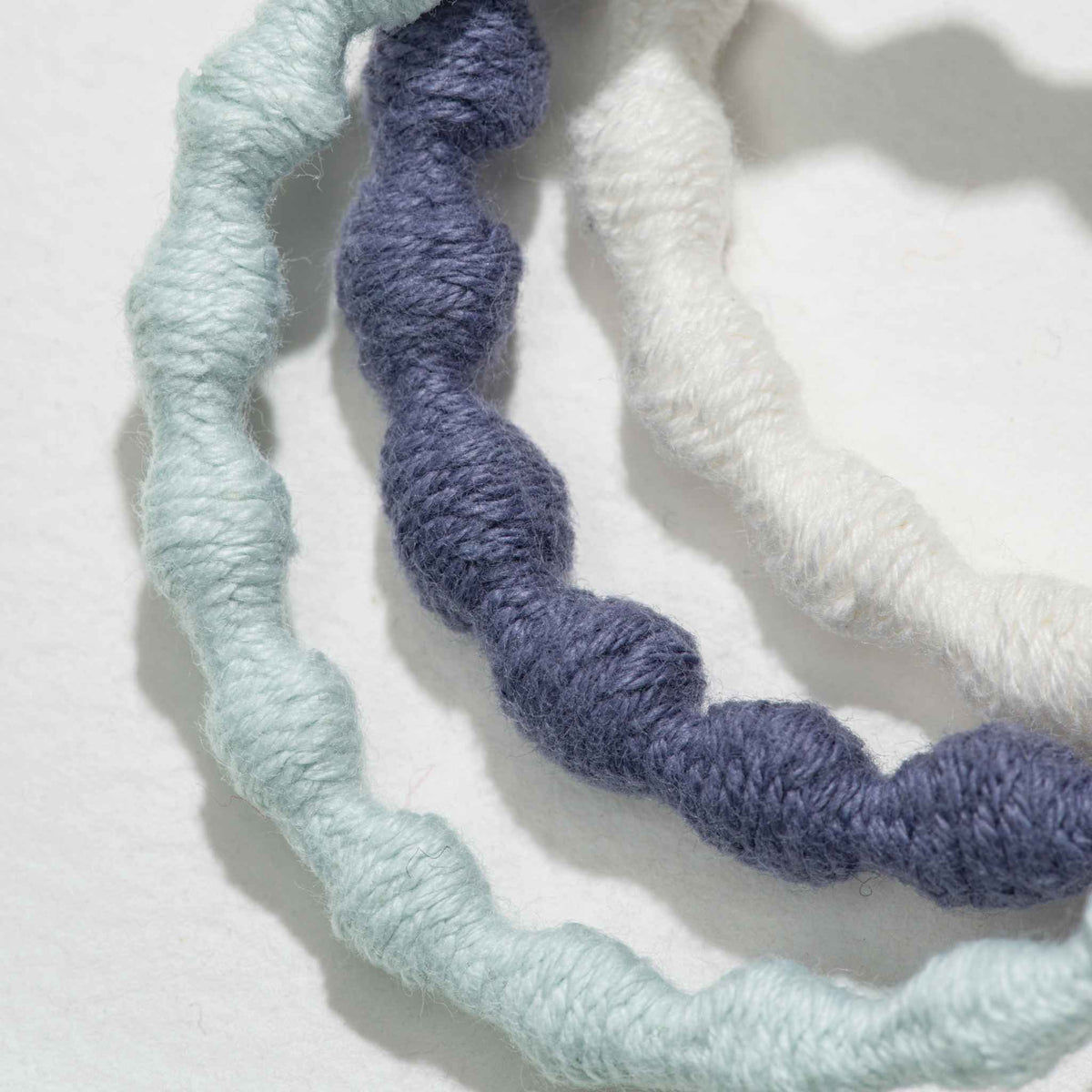 Plastic-free hair ties for healthy hair organic cotton natural rubber #color_ocean-pearl