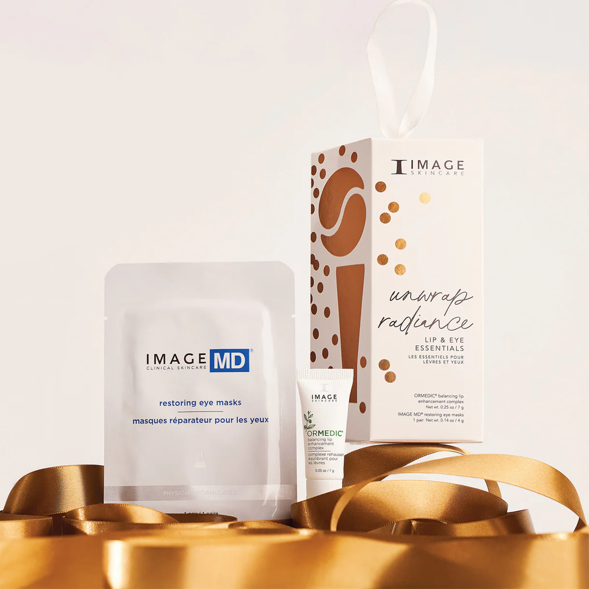 Unwrap Radiance Ornament