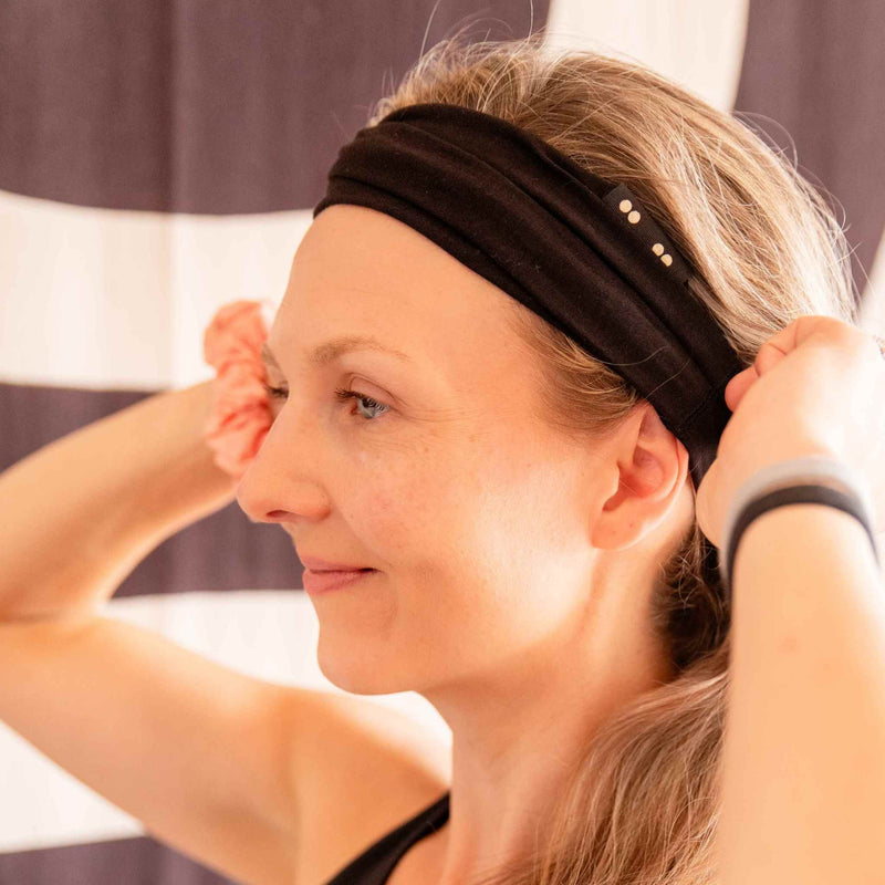 black workout headbands for women and men Twist Headband in Black #color_jet-black