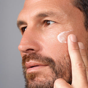 The Hydro Layer – Anti-Aging Lightweight Moisturizer