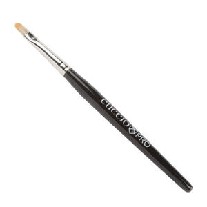 cuccio-precision-gel-brush-1
