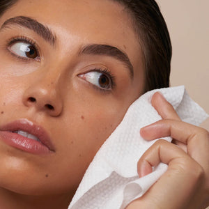elle hall face cloth