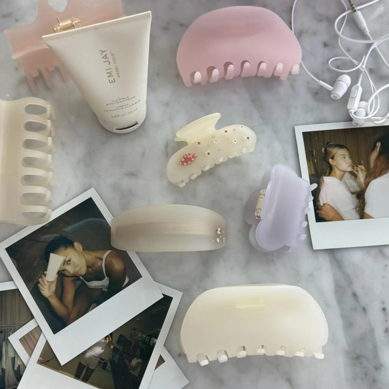 emi-jay-mini-cloud-clip-1