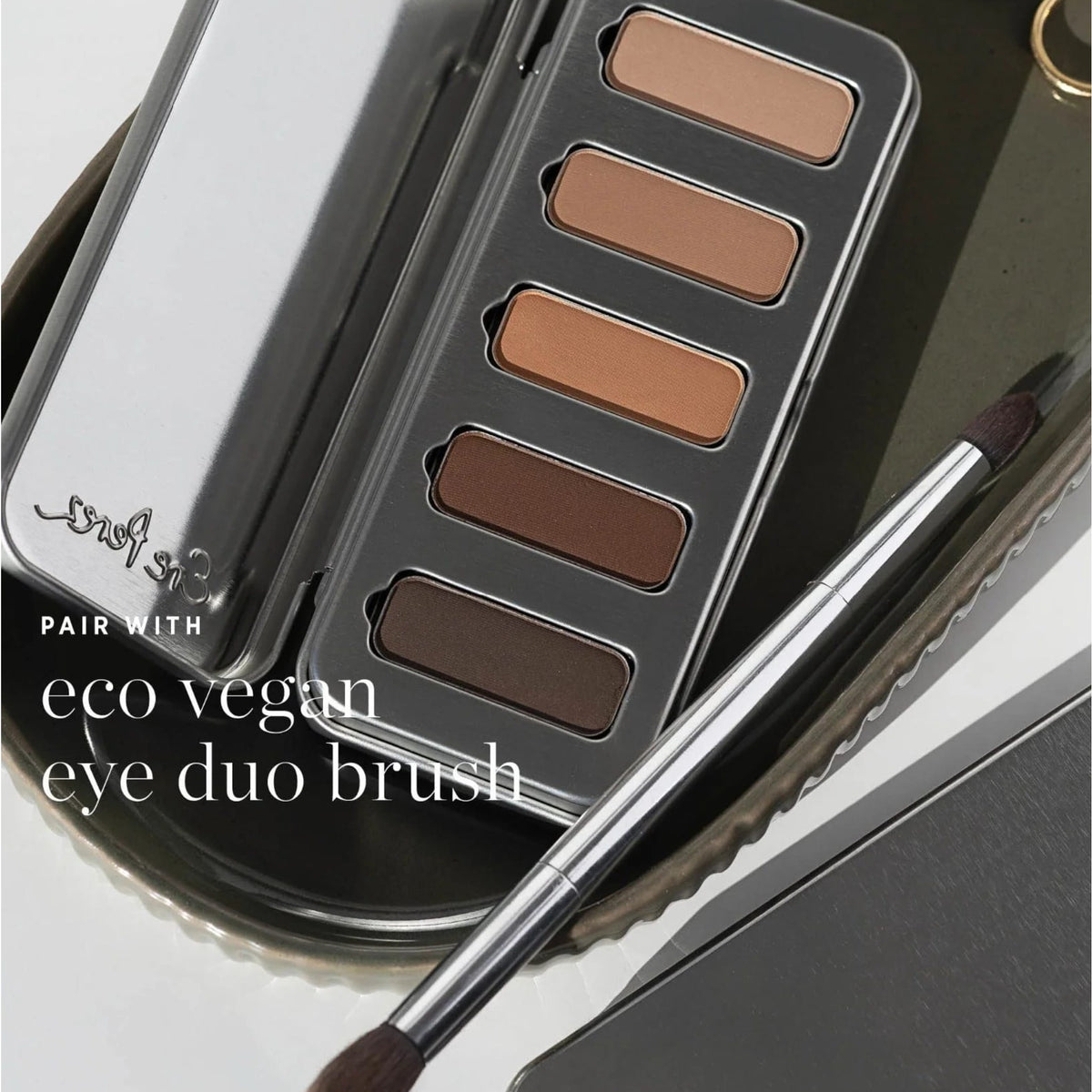 ere-perez-chamomile-eye-palette-11