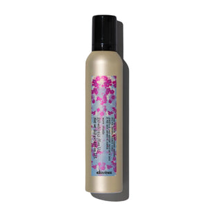 Ceci est une Mousse hydratante pour boucles